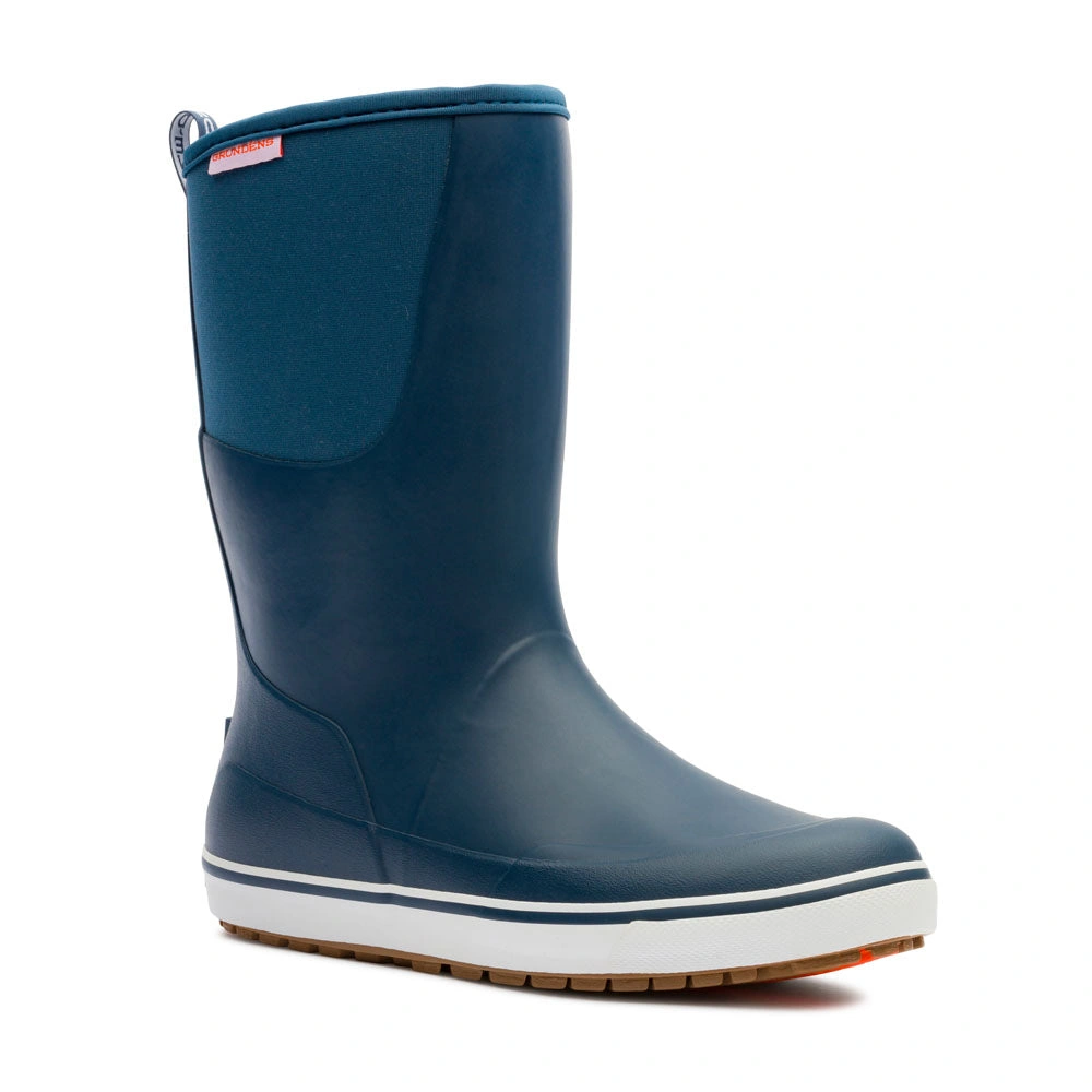 Stivali Deck 12: Eleganti avventure nautiche ti aspettano! Comfort, stile e leggenda italiana.